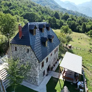 Rrashkadoli Guest house