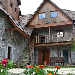 Shpella Guest house